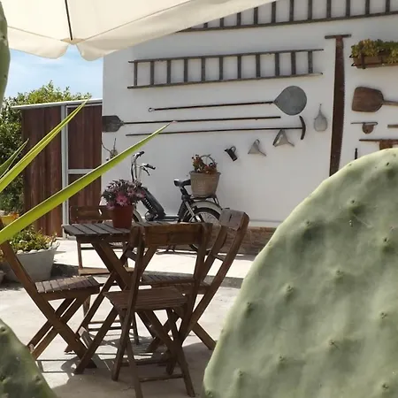 Beb Nonno Baffo 4* 아볼라