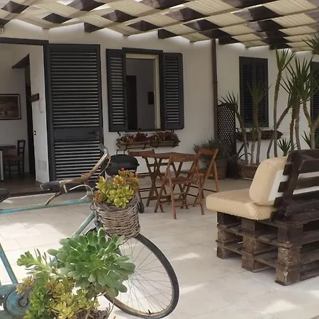 Bed & Breakfast Beb Nonno Baffo *