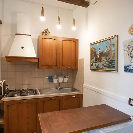 Beb Nonno Baffo B&B 아볼라