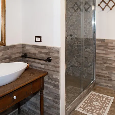 Bed & Breakfast Beb Nonno Baffo